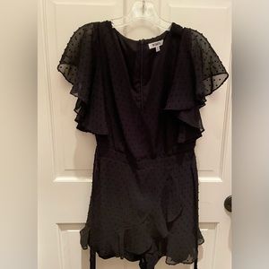 BB Dakota Black Polka-Dot Romper size 6